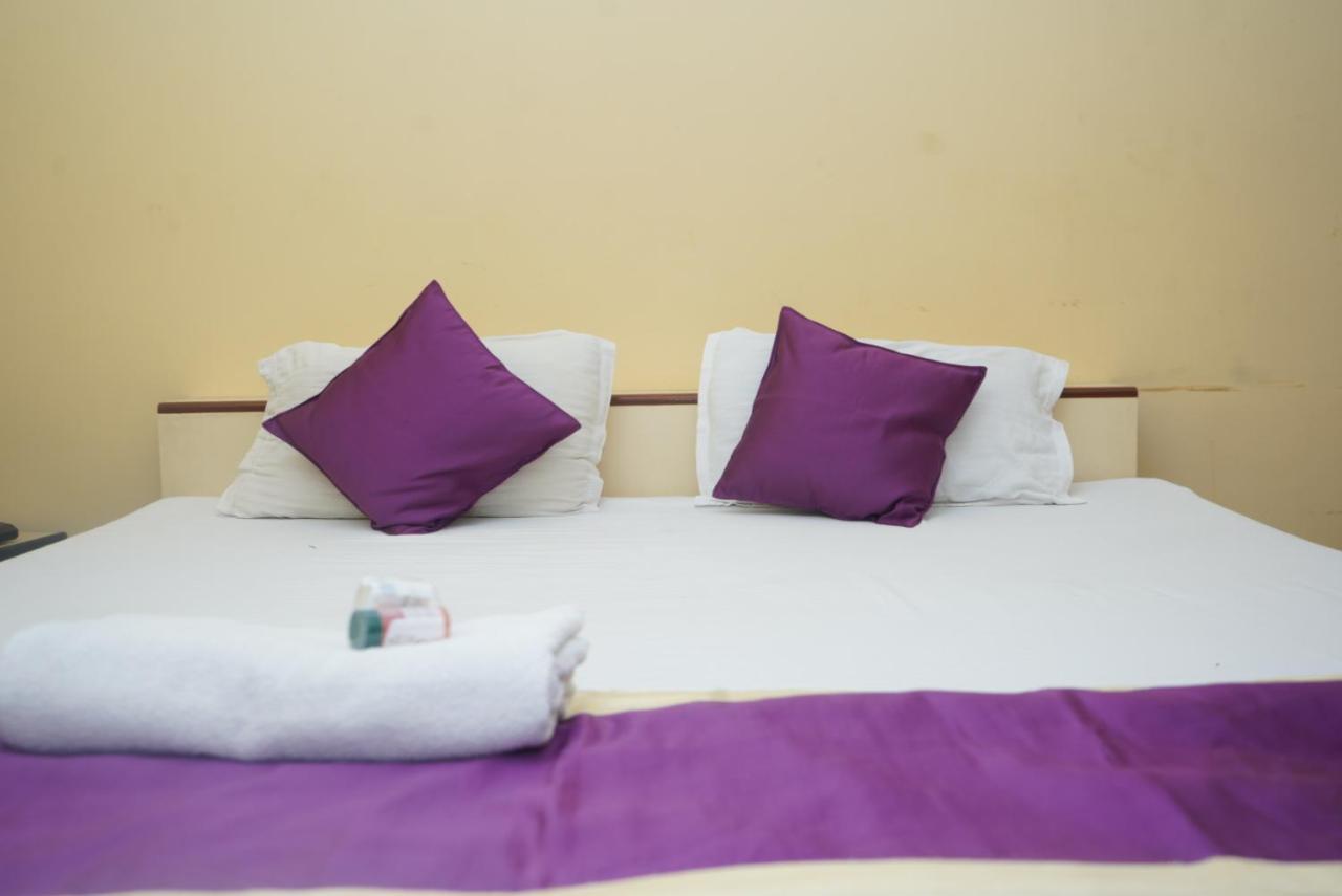 كانبور Hotel Nirmal Palace المظهر الخارجي الصورة